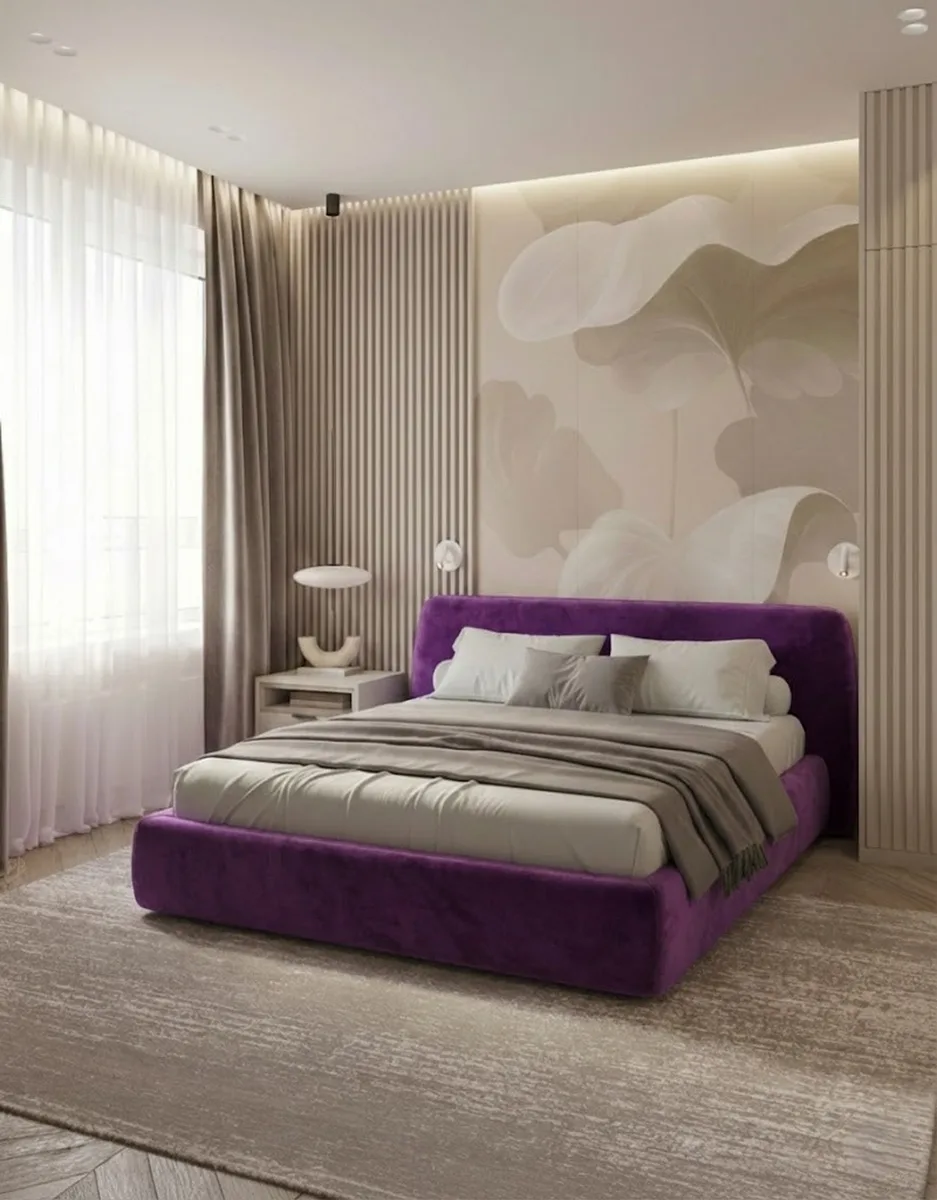 Двуспальная кровать Эндре 200x200 с мягким изголовьем (фиолетовый микровельвет) Кровать двуспальная Эндре с мягким изголовьем (фиолетовый микровельвет)